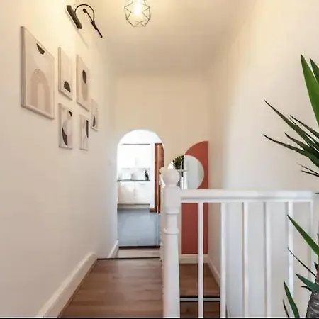 Metropolitan - 2 Bed, Private Parking Apartment, Great Commercial Home From Home Stay! Southampton Exterior photo
